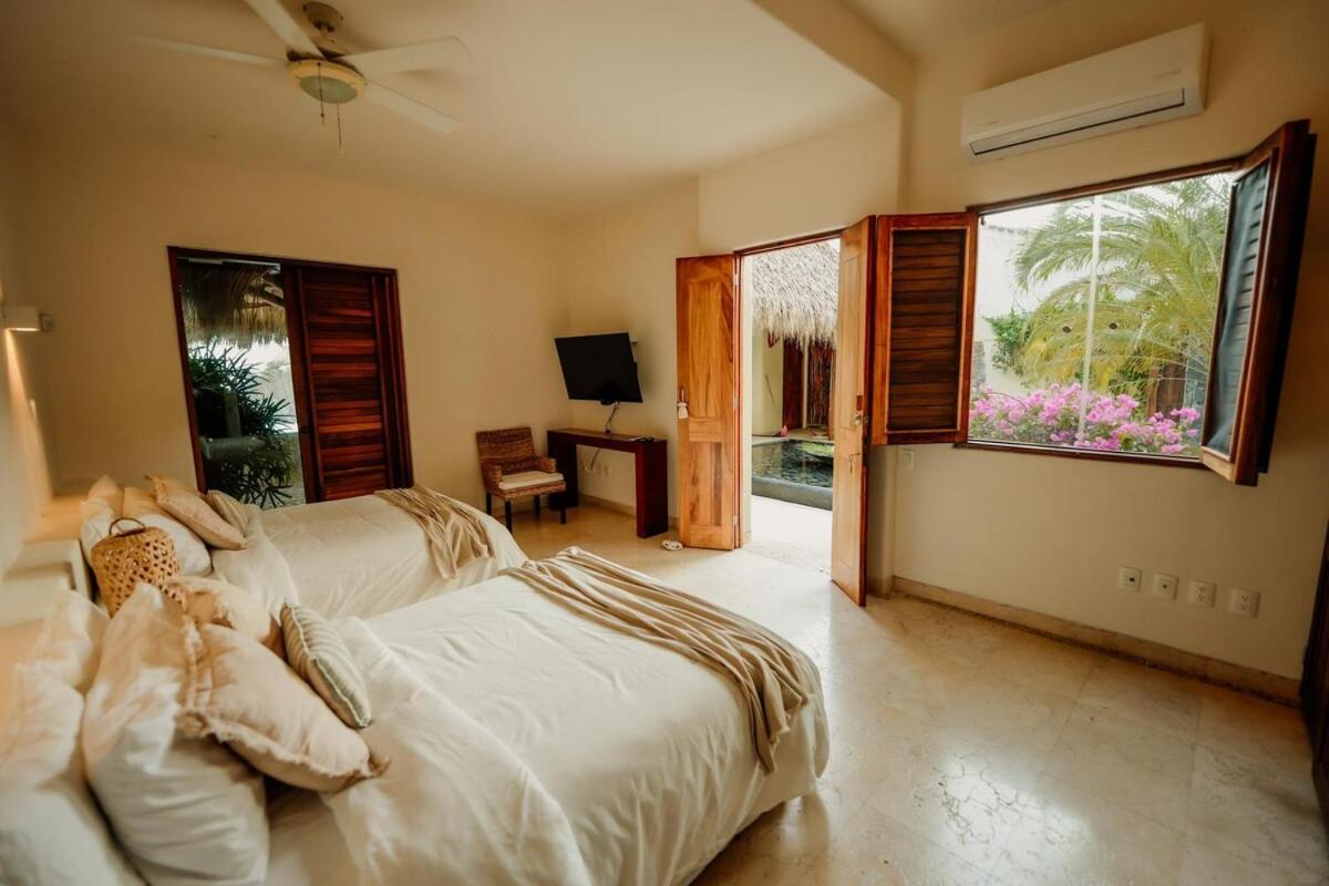 זיהואטנחו Dream Villa With Private Beach And Catering מראה חיצוני תמונה