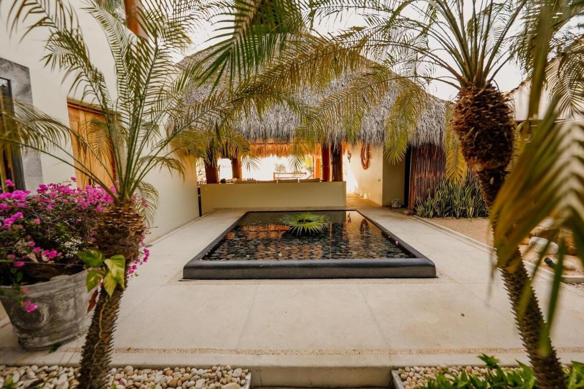 זיהואטנחו Dream Villa With Private Beach And Catering מראה חיצוני תמונה